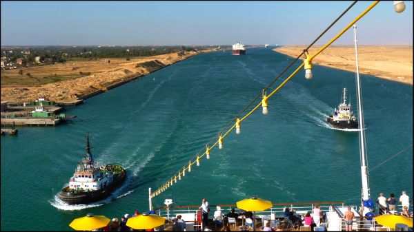 Suez canal -6