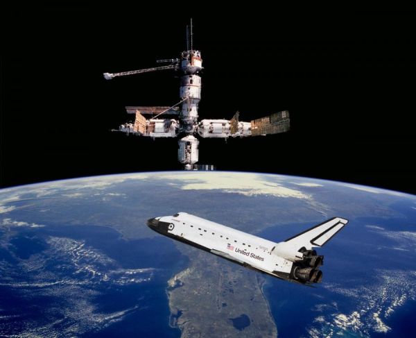 Shuttle Approaching Space Station