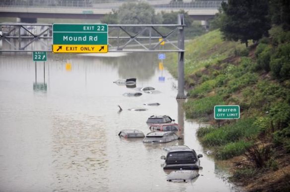 hurricane-flooding-2